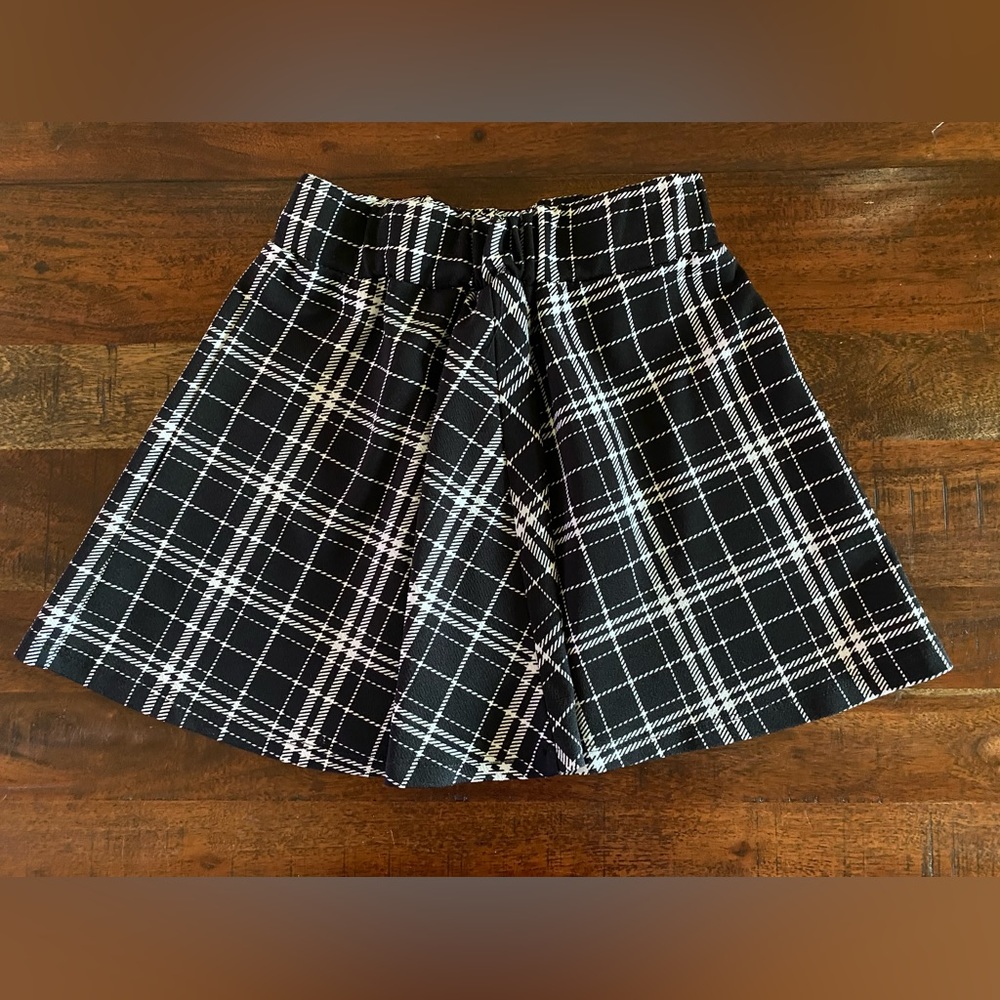 Romwe, Women’s, Juniors, Plaid Skirt, Black and White, Size S(4)